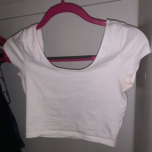 WHITE SHORT SLEEVE CROP TOP OPEN BACK